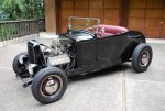 1932_Ford_Flathead_Roadster_For_Sale_Front_resize.jpg