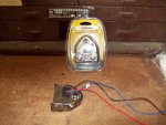 Bat termial 3 wire.jpg Bat termial 3 wire.jpg